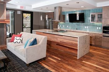 Community kitchen